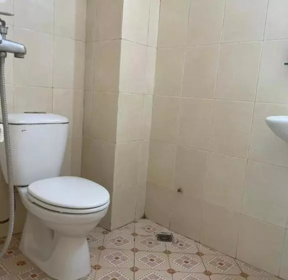 هتل Thủy Tú