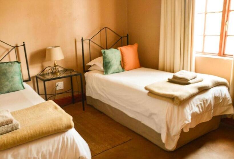 فندق Zandvlakte Guest Farm