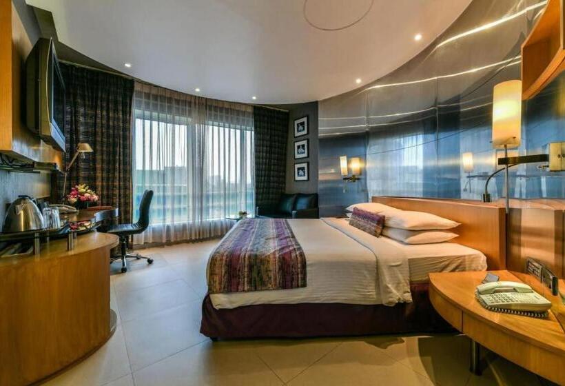 Luxury Hotel Mumbai
