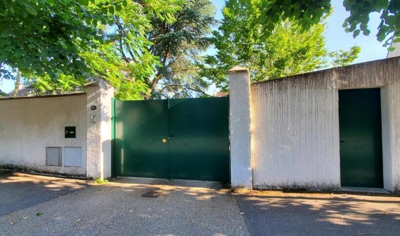 פנסיון Appartement Cozy En Haute Vallée De Chevreuse