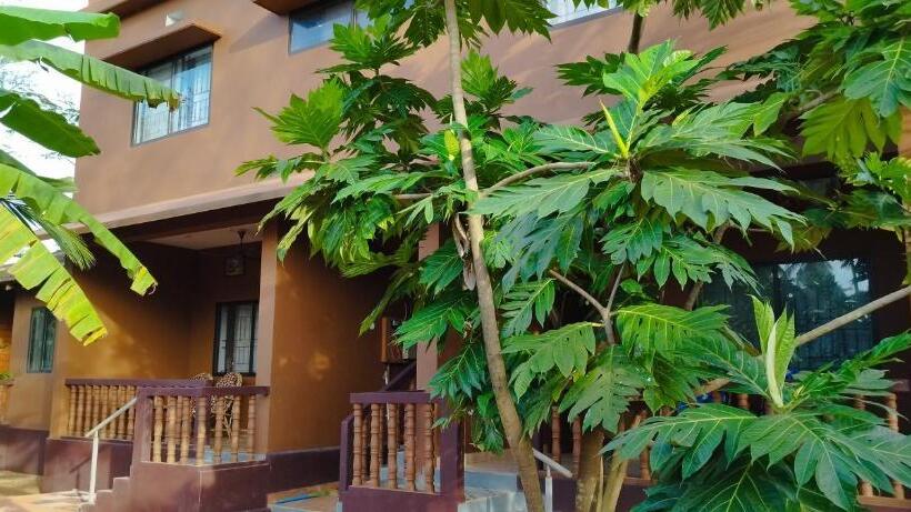 پانسیون Happyfields Farmstay