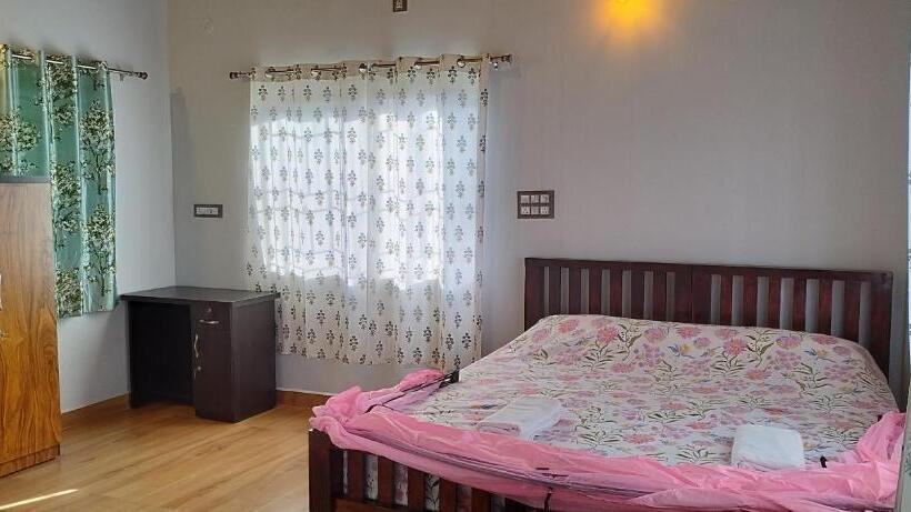 پانسیون Happyfields Farmstay