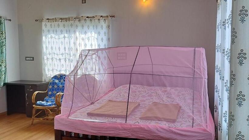 پانسیون Happyfields Farmstay