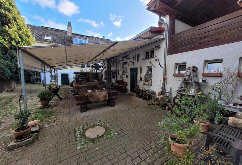 ペンション Hirschhof Hildebrandt