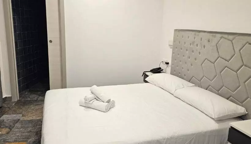 پانسیون Hostal Nervion