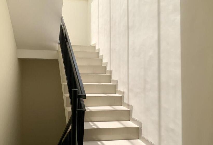 Пансион Twospaces Living At Panorama Eco Stay, Batu Malang