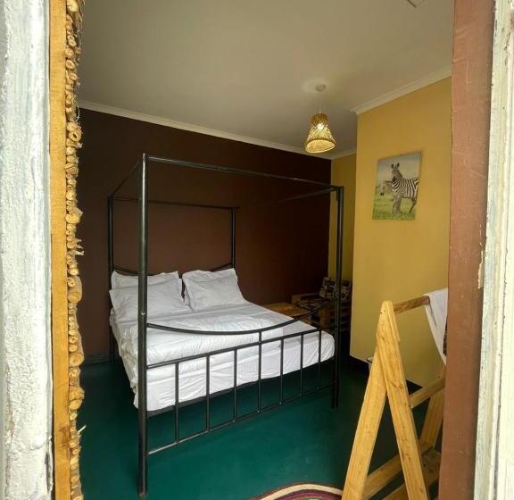 민박 The Safari Hub