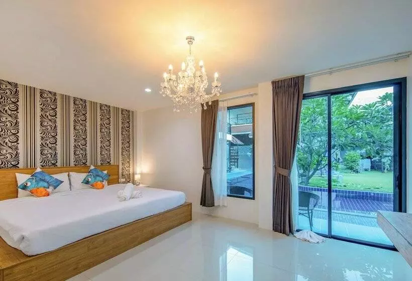 Hotelli Chanakarn Pool Access Rawai