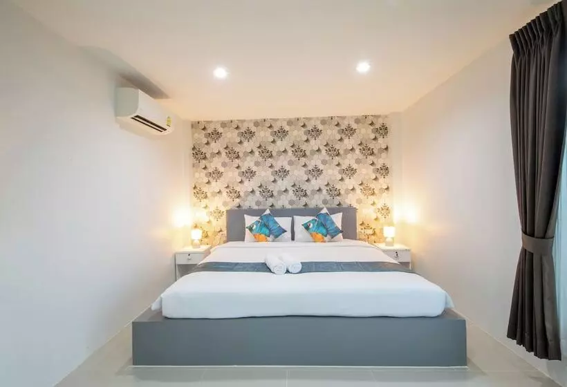 Hotelli Chanakarn Pool Access Rawai