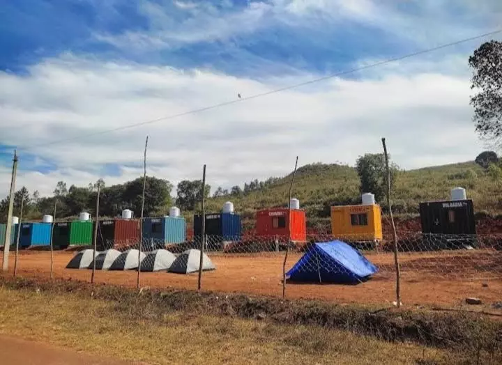 ホテル Countries Container Resort