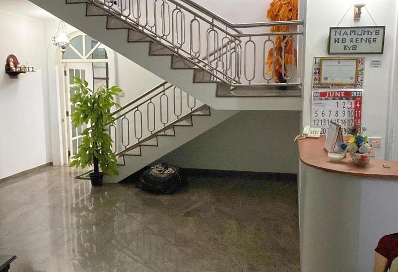 호텔 Grand City Mahargama