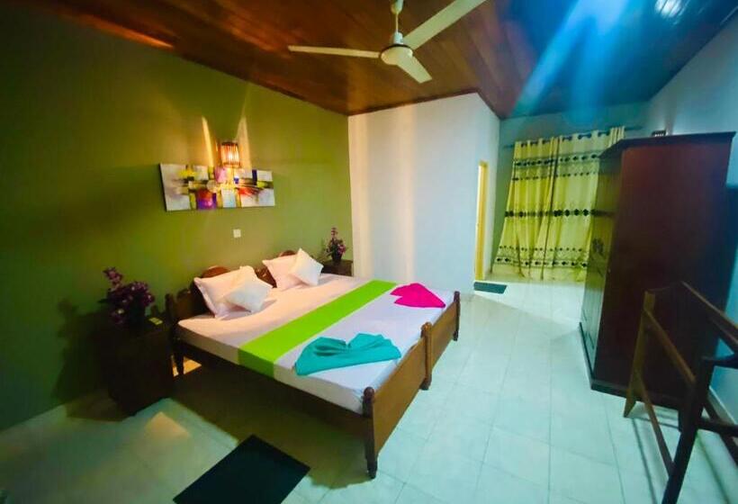 호텔 Grand City Mahargama