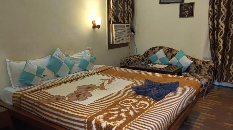 호텔 Green Woods Resort