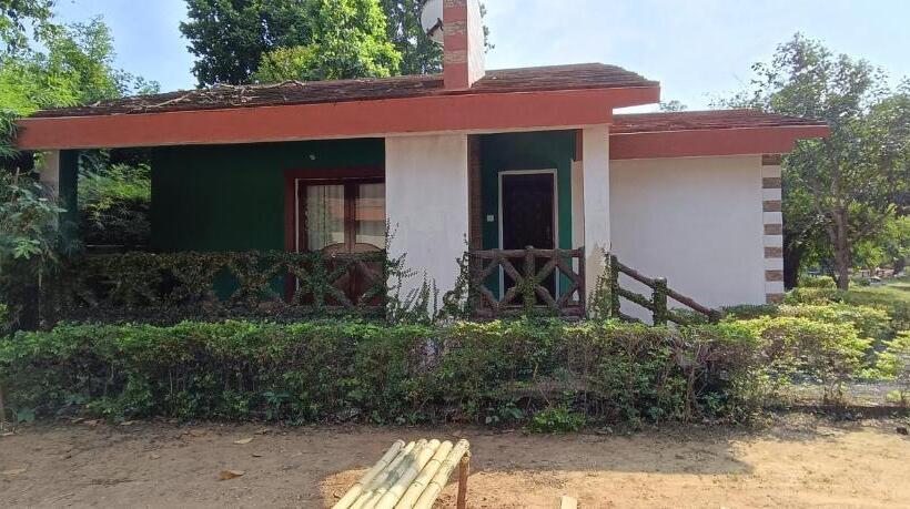 호텔 Green Woods Resort