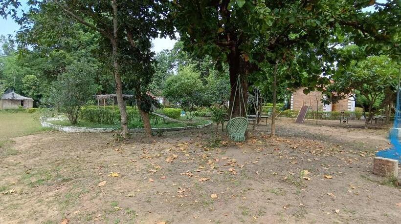 호텔 Green Woods Resort