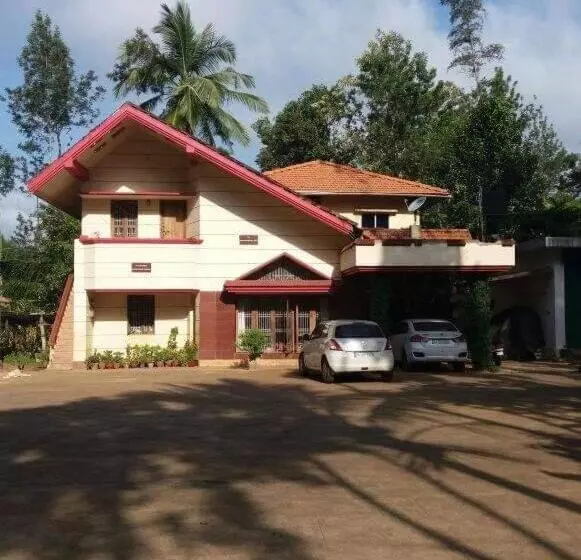 ホテル Hasanmukhi Home Stay
