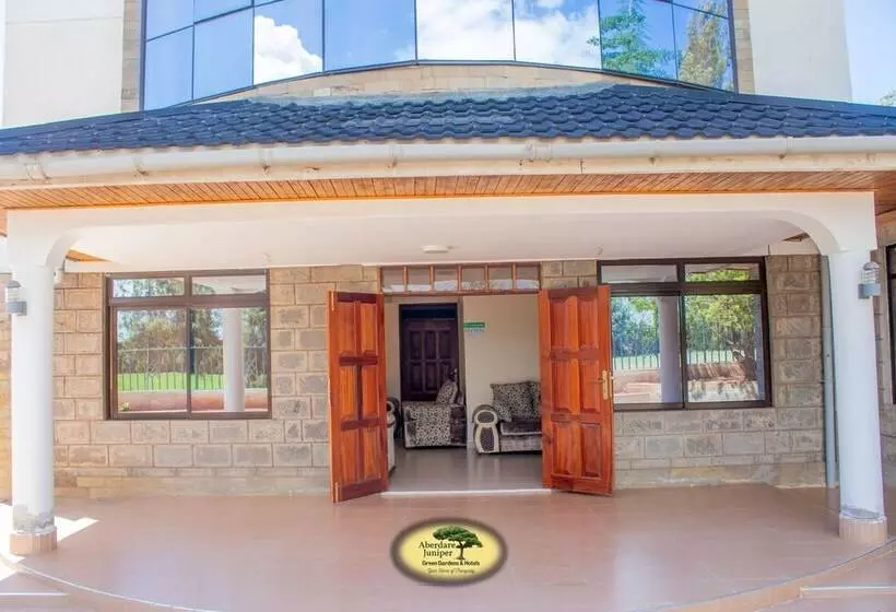 هتل Juniper Green Gardens Resort