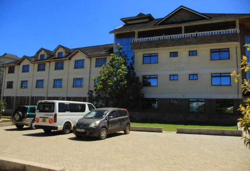 هتل Juniper Green Gardens Resort