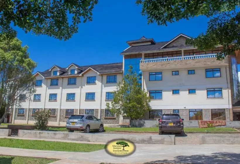 هتل Juniper Green Gardens Resort