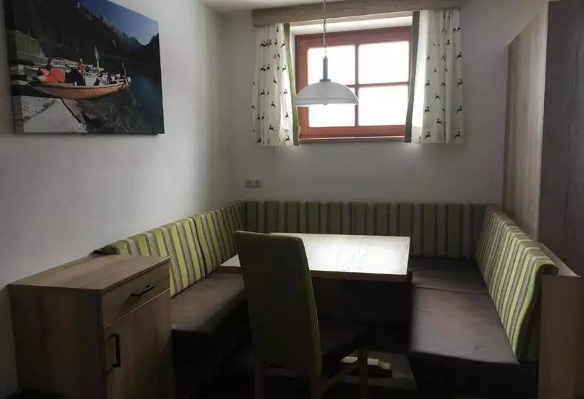 ホテル Mönchsberghof