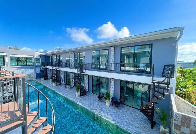 Hotelli Chanakarn Pool Access Rawai