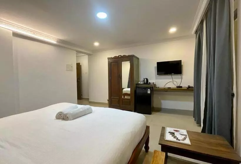 Nagas Hotel Satyavati Morjim