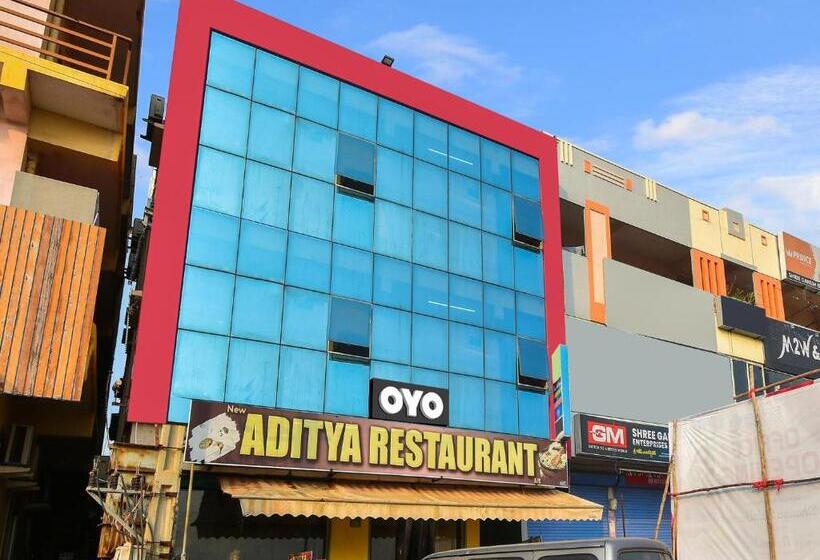 ホテル Oyo Flagship Adithya Residency
