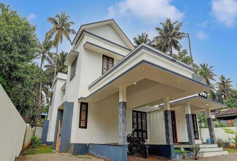 Super Hotel O Sivananda Homestay