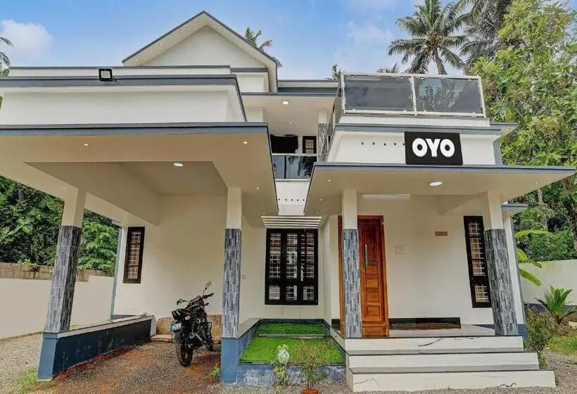 Super Hotel O Sivananda Homestay