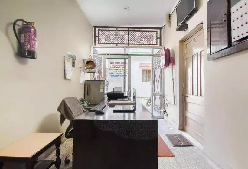 ホテル Oyo Yatra Guest House
