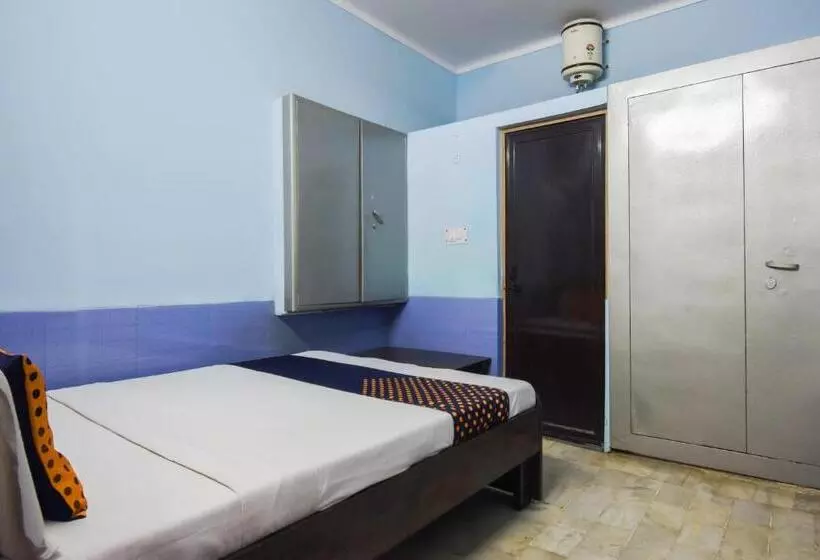 ホテル Oyo Yatra Guest House