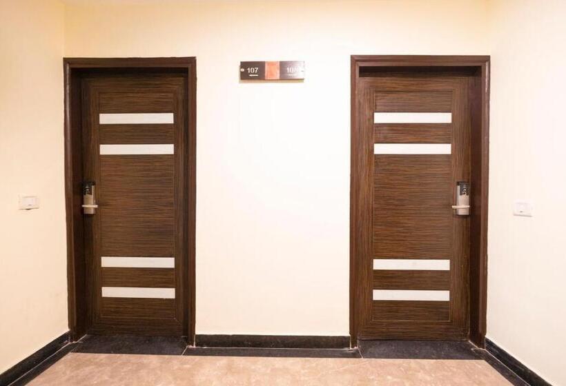 酒店 Sahibs Lighthouse Bon Fire Included