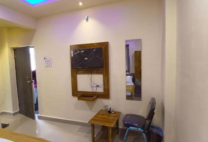 ホテル Sai Nidhi Lodging & Boarding