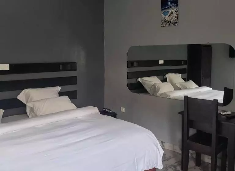 هتل Sunrise Center Bonapriso 111