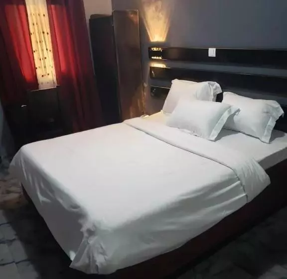 هتل Sunrise Center Bonapriso 111