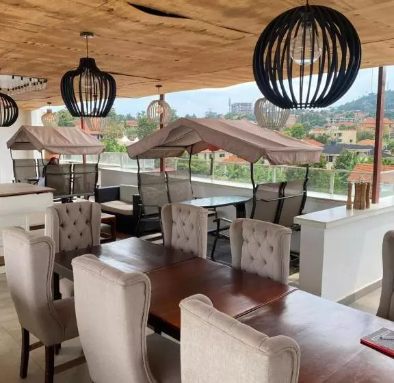 Kantree House   Safari Suites