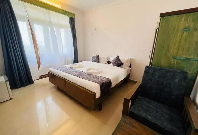 Nagas Hotel Satyavati Morjim