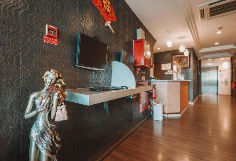 Noble Hotel Express, Check In 10pm, Check Out 9am