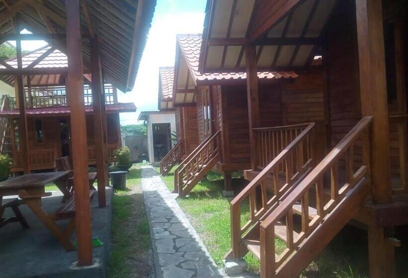 Pensjonat Mayeka Transit Hostel Bandara Internasional Lombok