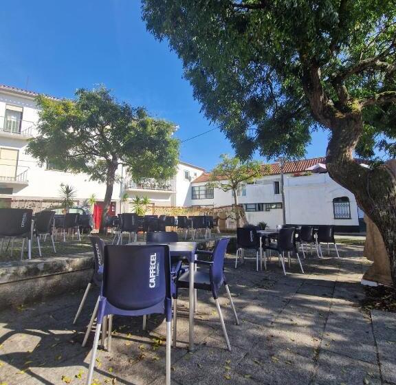 پانسیون Tukaza Guesthouse By Geyra