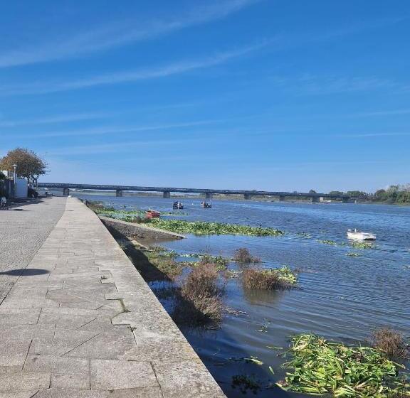 پانسیون Tukaza Guesthouse By Geyra