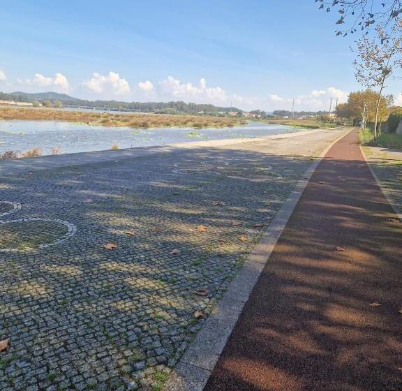 پانسیون Tukaza Guesthouse By Geyra