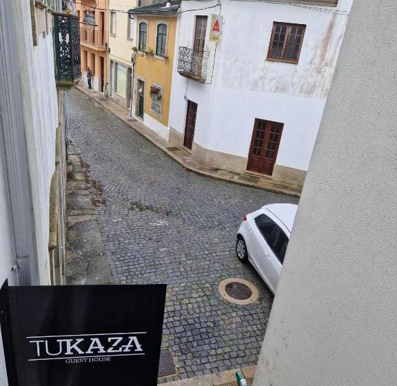 پانسیون Tukaza Guesthouse By Geyra