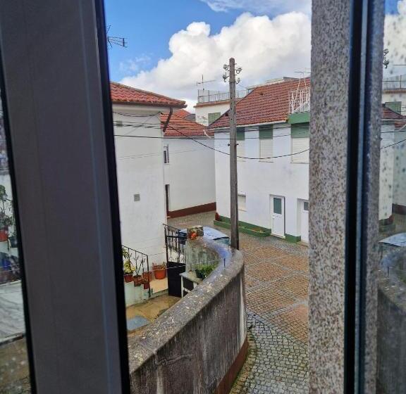 پانسیون Tukaza Guesthouse By Geyra