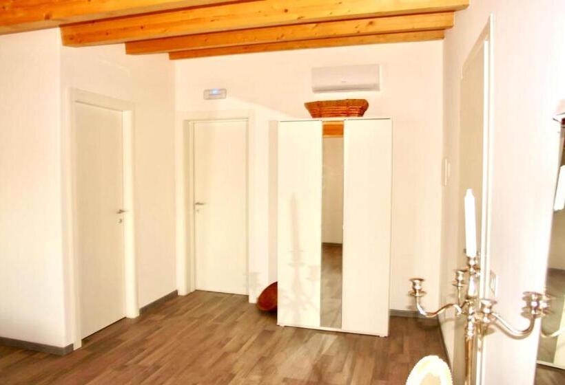 Пансион Una Vita In Vacanza