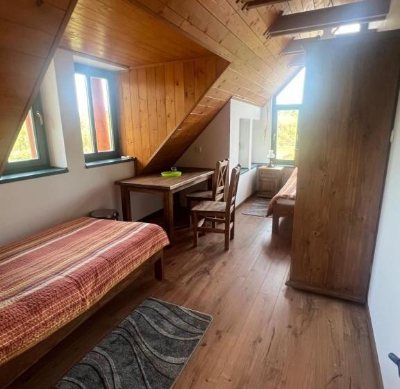 膳宿费 Vendégház Petörke