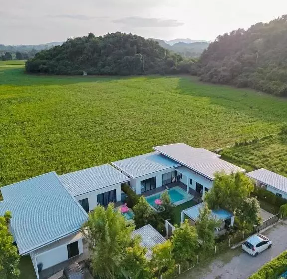 リゾートホテル La Vallee Khaoyai