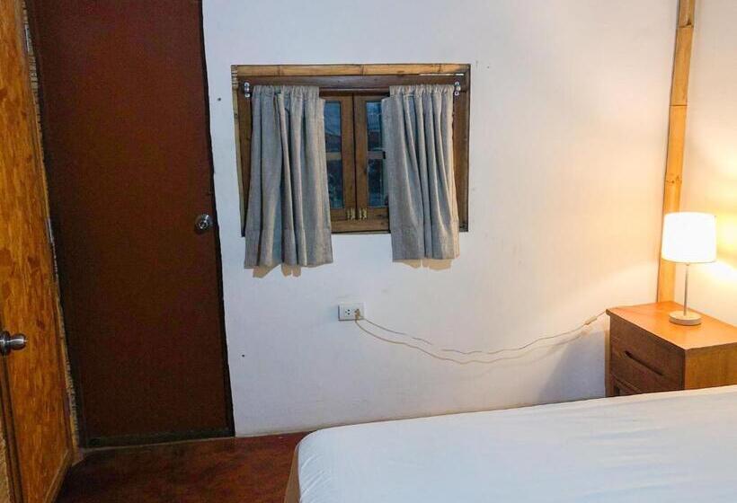 ユースホステル Casa Mauka Habitación Múltiple