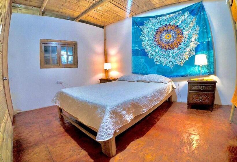 ユースホステル Casa Mauka Habitación Múltiple