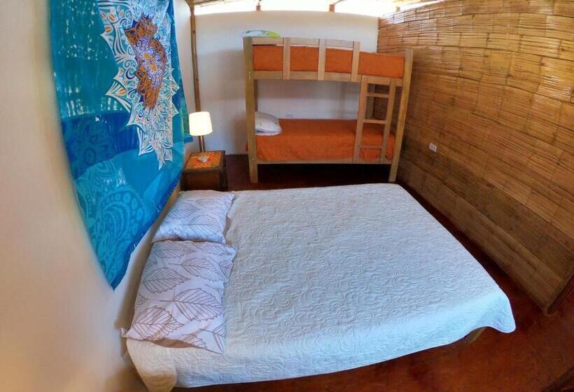 ユースホステル Casa Mauka Habitación Múltiple
